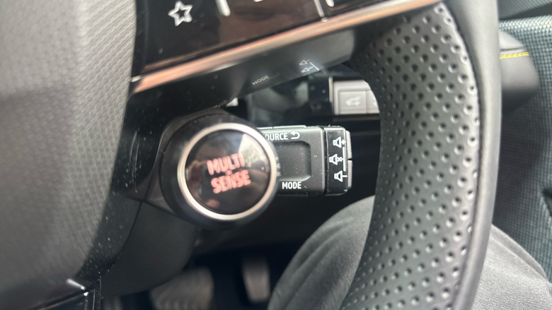 Renault 4 110kW Iconic 52kWh Comfort range 5dr Auto Electric Estate